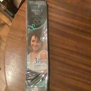 IndiNatural 3pc Jerry Curl Hair